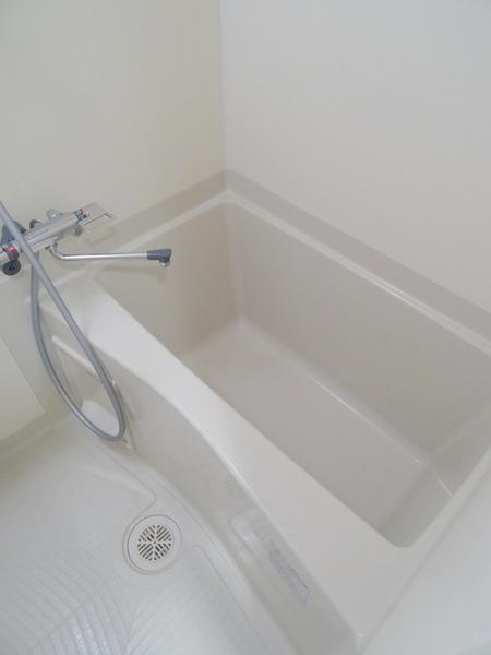 アドバンス大阪ソルテの浴室|★新品のお風呂★