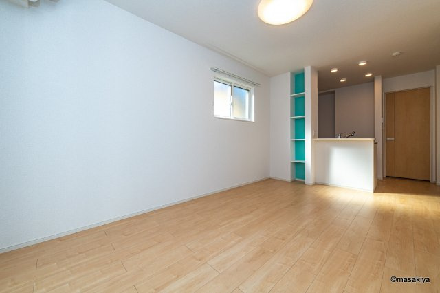 シャルマンの居間・リビング