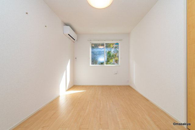 シャルマンの居間・リビング