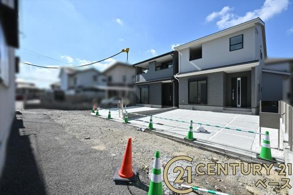 リーブルガーデン高畑町 １号棟 ／新築一戸建の前面道路含む現地写真|■現地撮影写真■コンビニが徒歩圏内に近接しています。