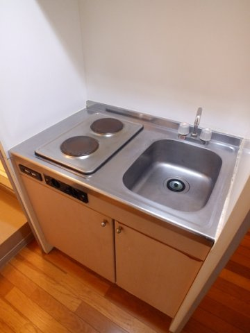 レオパレスメイプルⅢのキッチン