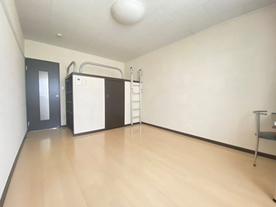 【居間・リビング】 | レオネクストアゼリアコート