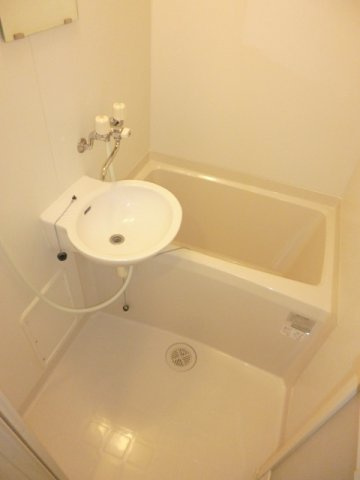 レオネクストＫＡＩＳＡＮの浴室