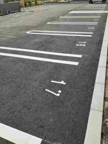 ステッラ　Ⅱの駐車場