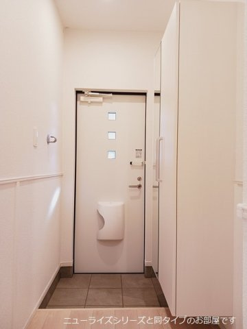 シャトン　Ａの玄関