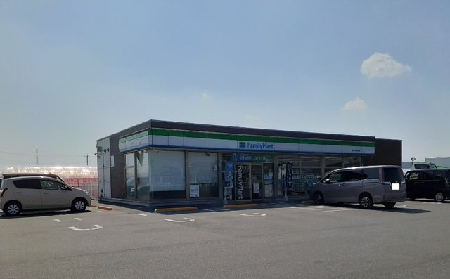 シャトン　Ａの周辺|ファミリーマート前橋小屋原町店まで400m