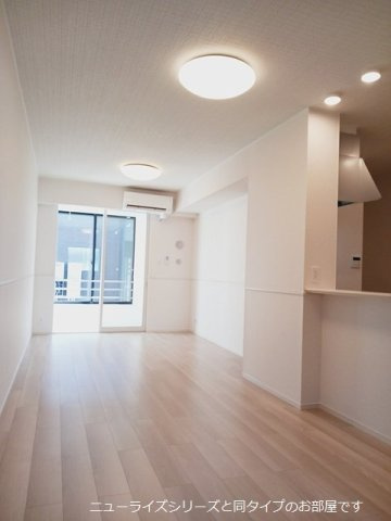 シャトン　Ａの居間・リビング