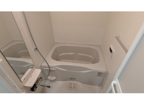 ザ・レジデンスパーク栄の浴室|※同物件他部屋写真
反転、色違いの場合有
現況優先