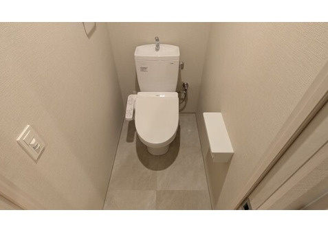 ザ・レジデンスパーク栄のトイレ|※同物件他部屋写真
反転、色違いの場合有
現況優先