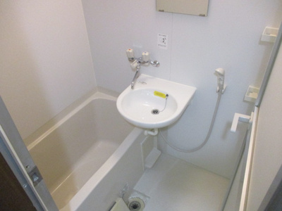 【浴室】 | ペリドット・M