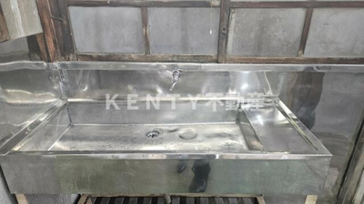 【キッチン】 | 蒲田２丁目平屋 | コンパクトなキッチンで掃除もラクラク