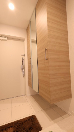 アルファステイツ西福原の玄関|シューズボックス