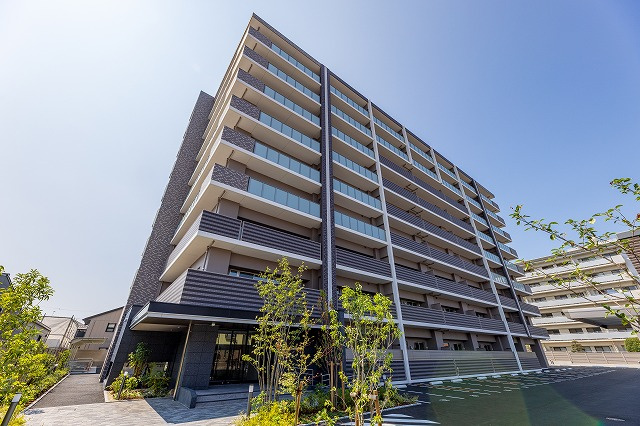 アルファステイツ西福原の外観