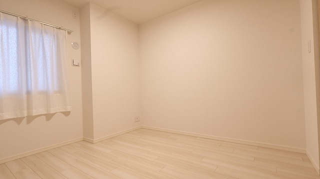 アルファステイツ西福原の洋室|5帖洋室