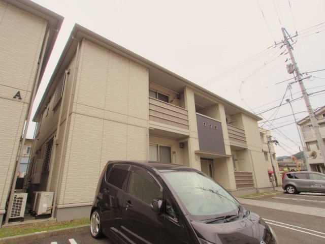 ストゥーディオ雅　B棟