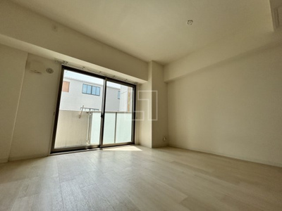 【居間・リビング】 | ラ・メゾンヴェール上町 | ラ・メゾンヴェール上町　リビング・ダイニングスペース