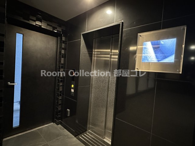 アステリ鶴舞エーナのエントランス