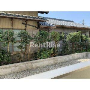 サニーウエルⅡの駐車場