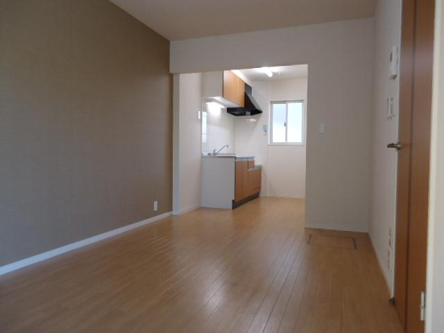 フラット　コスモスの居間・リビング|リビング