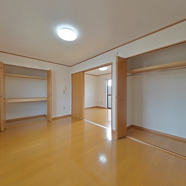 EAST　SQUARE　０の内装