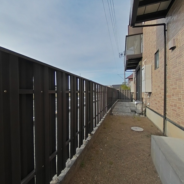 EAST　SQUARE　０のその他