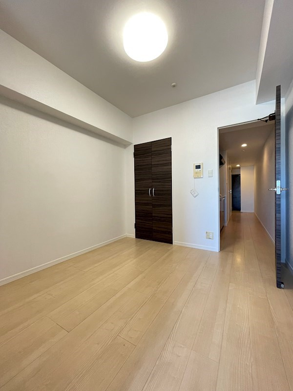 エンクレスト渡辺通Ⅱの居間・リビング