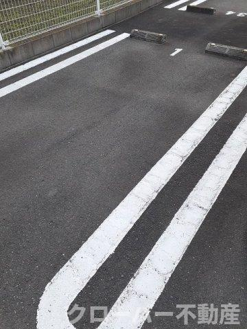 サン・レミール　Ｂの駐車場