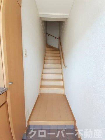 サン・レミール　Ｂの玄関