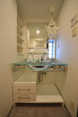 プレサンスNEO中之島公園の独立洗面台|プレサンスNEO中之島公園　独立洗面化粧台