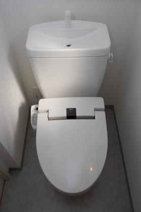 プレサンスNEO中之島公園のトイレ|プレサンスNEO中之島公園　温水洗浄便座
