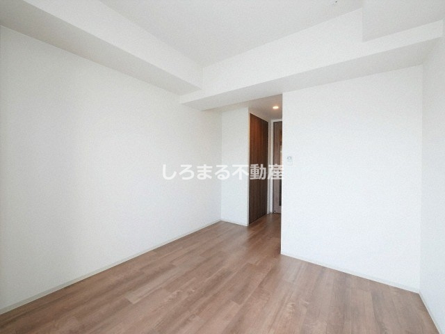 ファーストフィオーレ九条の居間・リビング