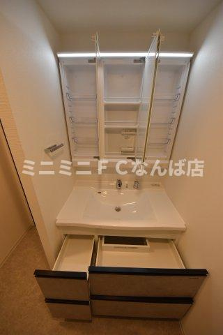 アフルエンス難波イースト