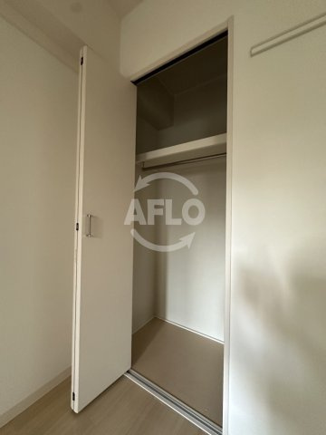 カルムレトリア西梅田の収納|カルムレトリア西梅田　クローゼット