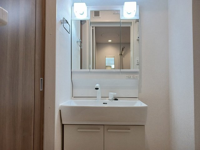 ノーブルゼファーの洗面所