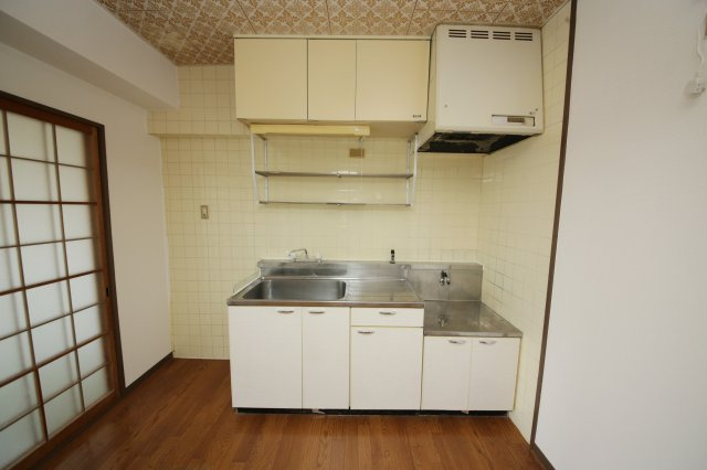 長根ハイツのキッチン