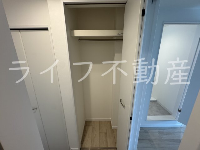 プレサンスクレージュ喜里川町の収納|ちょっとした収納スペースも充実しています