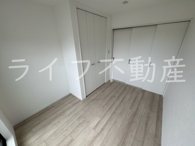 プレサンスクレージュ喜里川町の内装|明るい色調の室内です