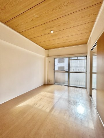 メゾン横町の居間・リビング