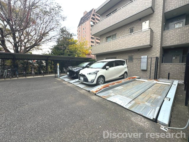 アイディーコート府中の駐車場|【駐車場】