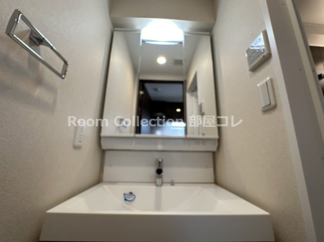 ブランシエスタ東別院の洗面所|※同物件他部屋写真
反転、色違いの場合有
現況優先