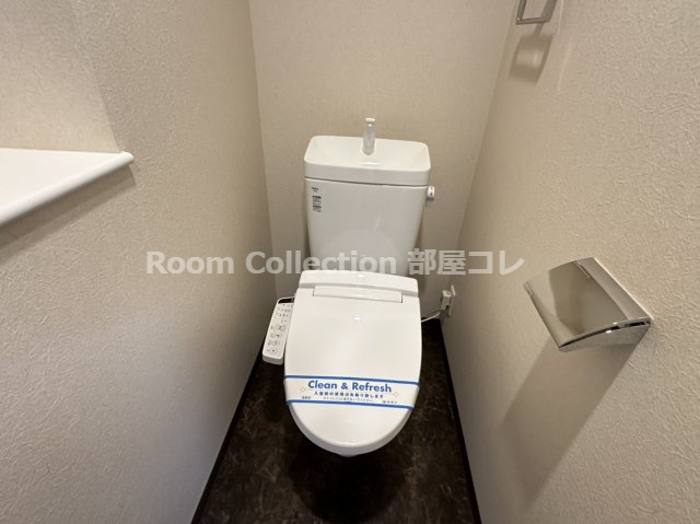 ブランシエスタ東別院のトイレ|※同物件他部屋写真
反転、色違いの場合有
現況優先