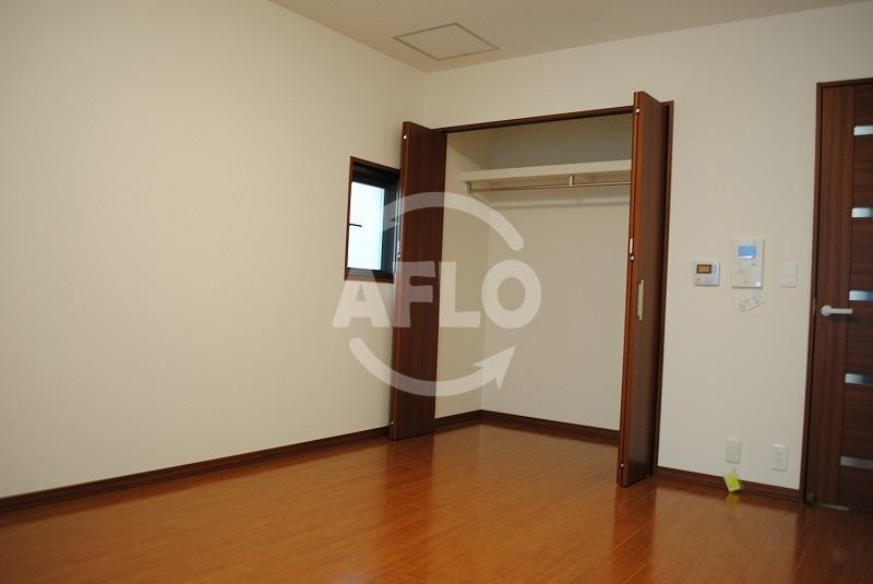 プルミエール南本町の居間・リビング|プルミエール南本町　洋室