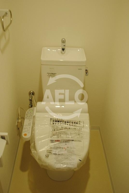 プルミエール南本町のトイレ|プルミエール南本町　温水暖房便座