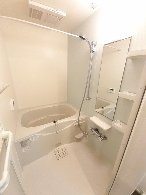 ＣＡＳＡ　１９３の浴室