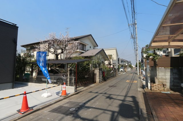 【Livele Garden.S】】国分寺本多第２期の外観|スーパ徒歩5分、コンビ徒歩4分、ドラッグスト徒歩10分
