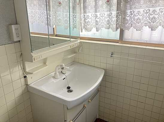 【独立洗面台】