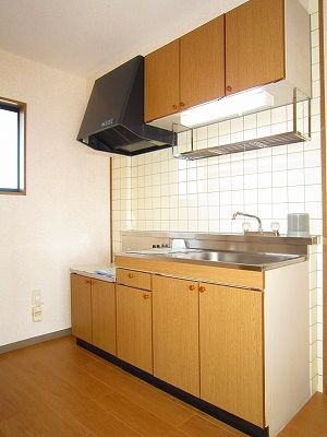 熊本市南区近見８丁目のアパートのキッチン