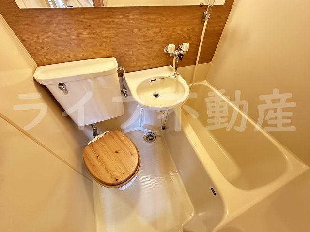 F-FLAT元町の浴室|日々の疲れを癒すお風呂付です