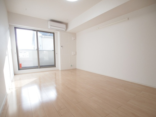 イースト・ヒルの居間・リビング