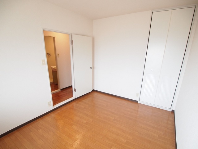 シャトー立田川の内装